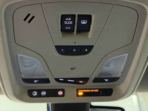 Used 2014 Chevrolet Impala LT image 32