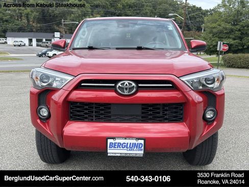 Used 2024 Toyota 4Runner SR5 image 8