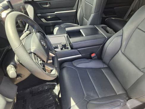 Used 2026 Toyota Sequoia Platinum AWD/4WD image 11