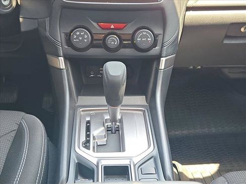 Used 2021 Subaru Forester AWD/4WD image 12