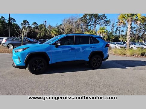 Used 2019 Toyota RAV4 LE image 23