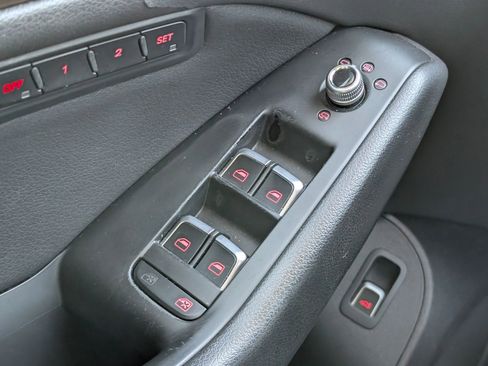 Used 2014 Audi Q5 3.0T Premium Plus image 10