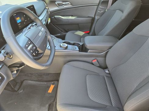 New 2026 Kia Sportage S AWD/4WD image 10