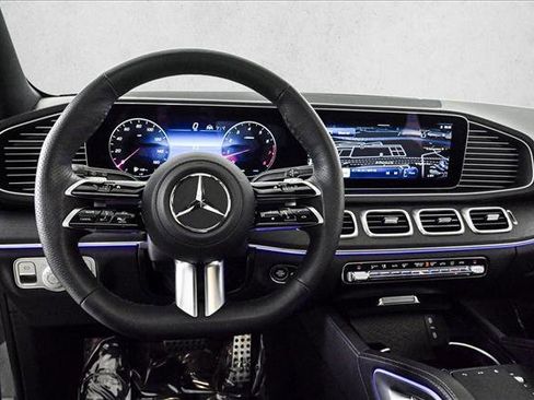 Certified 2025 Mercedes-Benz GLS 450 4MATIC image 12