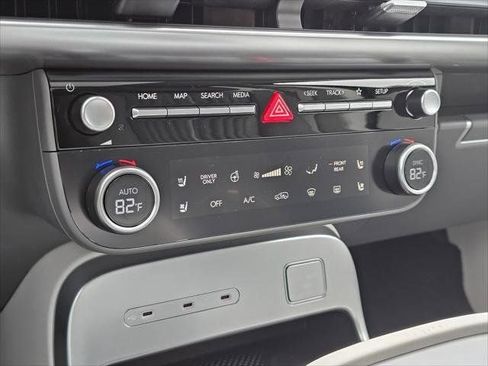 New 2026 Hyundai Ioniq 9 Calligraphy AWD/4WD image 23