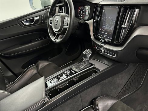 Used 2019 Volvo XC60 T6 R-Design w/ Protection Package Premier image 46