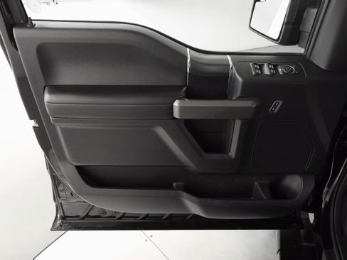 Used 2020 Ford F150 XLT w/ Equipment Group 302A Luxury image 10