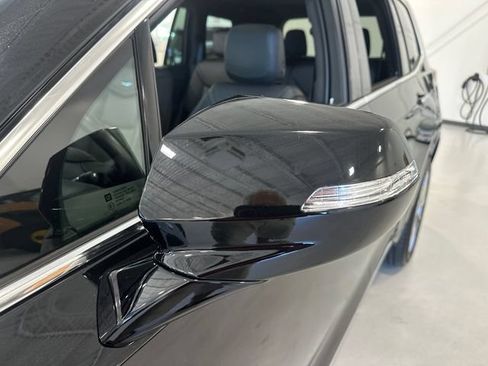 Certified 2024 Cadillac XT6 Premium Luxury AWD/4WD image 7