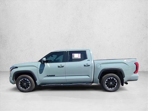 Used 2022 Toyota Tundra SR5 w/ TRD Off-Road Premium Package image 9