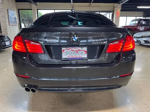 Used 2011 BMW 528i Sedan RWD image 6