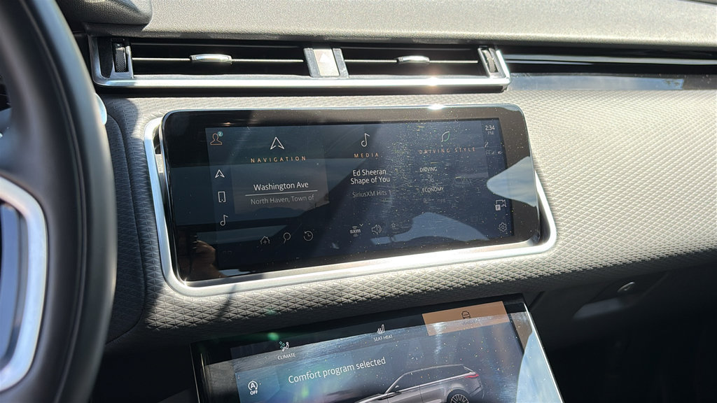 Certified 2023 Land Rover Range Rover Velar R-Dynamic S AWD/4WD image 16