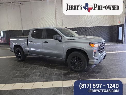 Used 2024 Chevrolet Silverado 1500 Custom w/ LPO, Dark Essentials Package RWD image 2