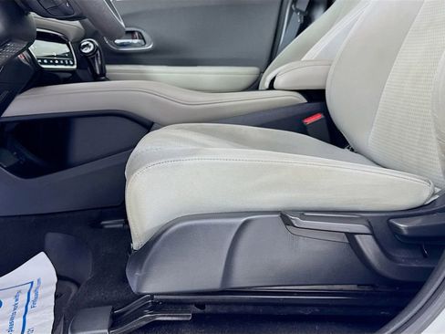 Used 2019 Honda HR-V EX image 25