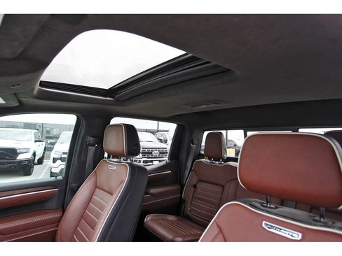 Used 2024 GMC Sierra 1500 Denali Ultimate AWD/4WD image 27