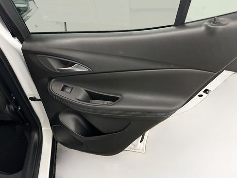 Used 2025 Buick Encore GX Preferred image 30