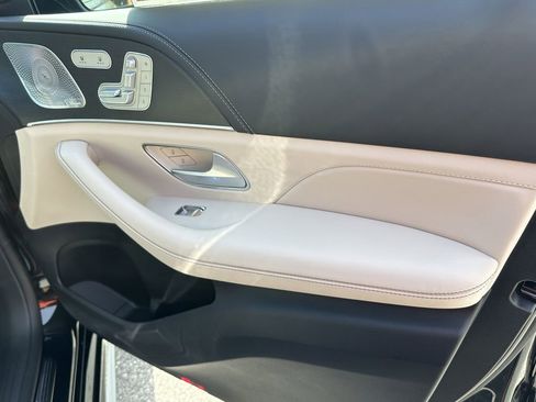 New 2026 Mercedes-Benz GLE 53 AMG 4MATIC image 17