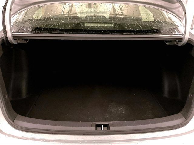 Used 2023 Toyota Corolla LE FWD image 33