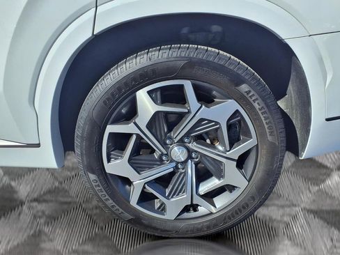 Used 2022 Hyundai Palisade Calligraphy image 17