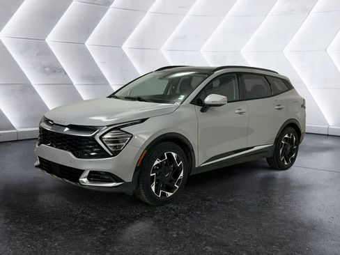 Used 2023 Kia Sportage SX image 3
