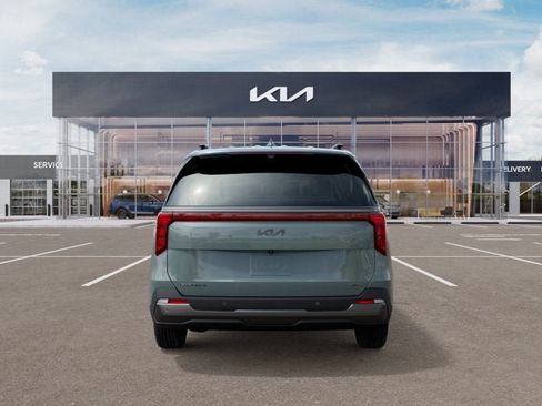 New 2027 Kia Carnival SX FWD image 5
