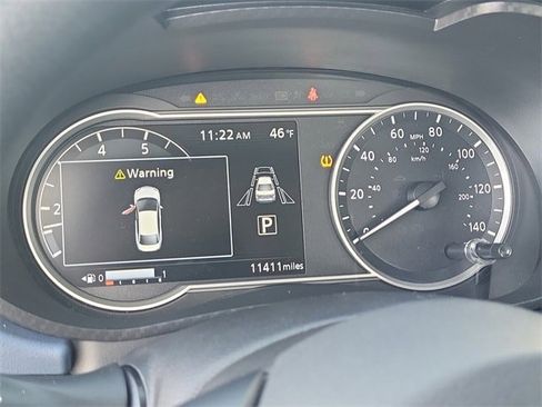 Certified 2025 Nissan Versa SV w/ Trunk Package image 11