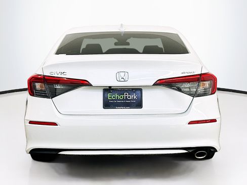 Used 2024 Honda Civic Sport image 7