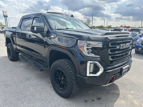 Used 2020 GMC Sierra 1500 AT4 w/ AT4 Premium Package AWD/4WD image 1