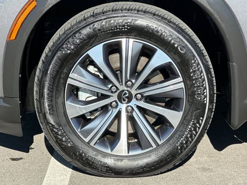 Used 2025 INFINITI QX60 Pure image 48