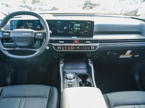 New 2026 Kia Sorento EX w/ EX Premium Package FWD image 29