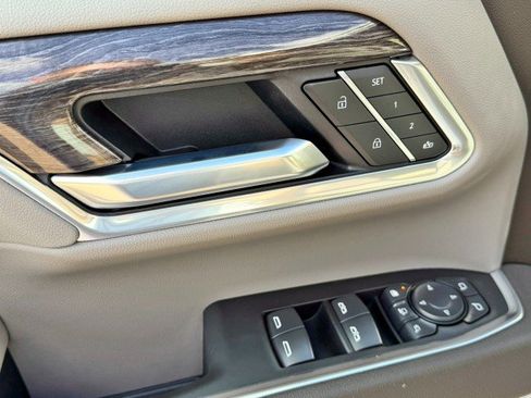 New 2026 Chevrolet Silverado 2500 LTZ w/ LTZ Premium Package image 13