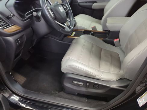 Used 2020 Honda CR-V Touring image 32