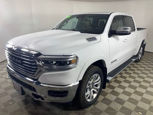 Used 2024 RAM 1500 Limited AWD/4WD image 9