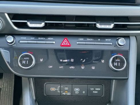 New 2026 Hyundai Sonata SEL FWD image 18