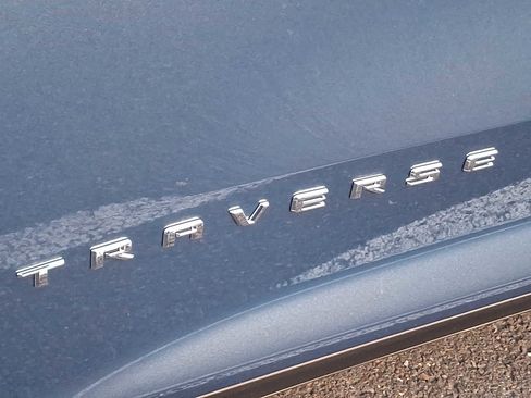 New 2026 Chevrolet Traverse LT w/ Sun and Wheel Package image 5