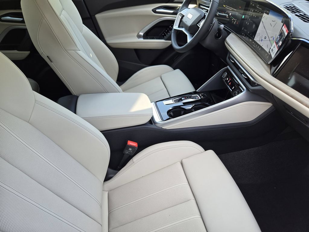 Certified 2025 Audi Q5 Prestige AWD/4WD image 18