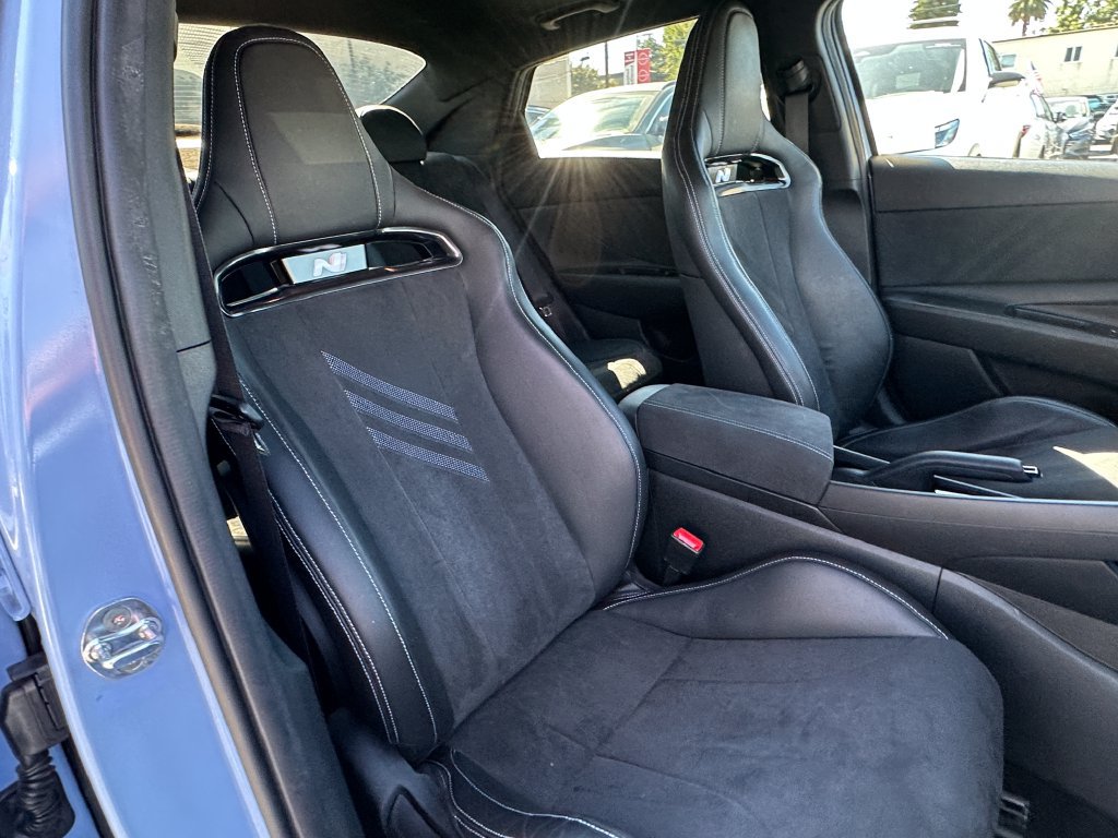 Used 2023 Hyundai Elantra N FWD image 17