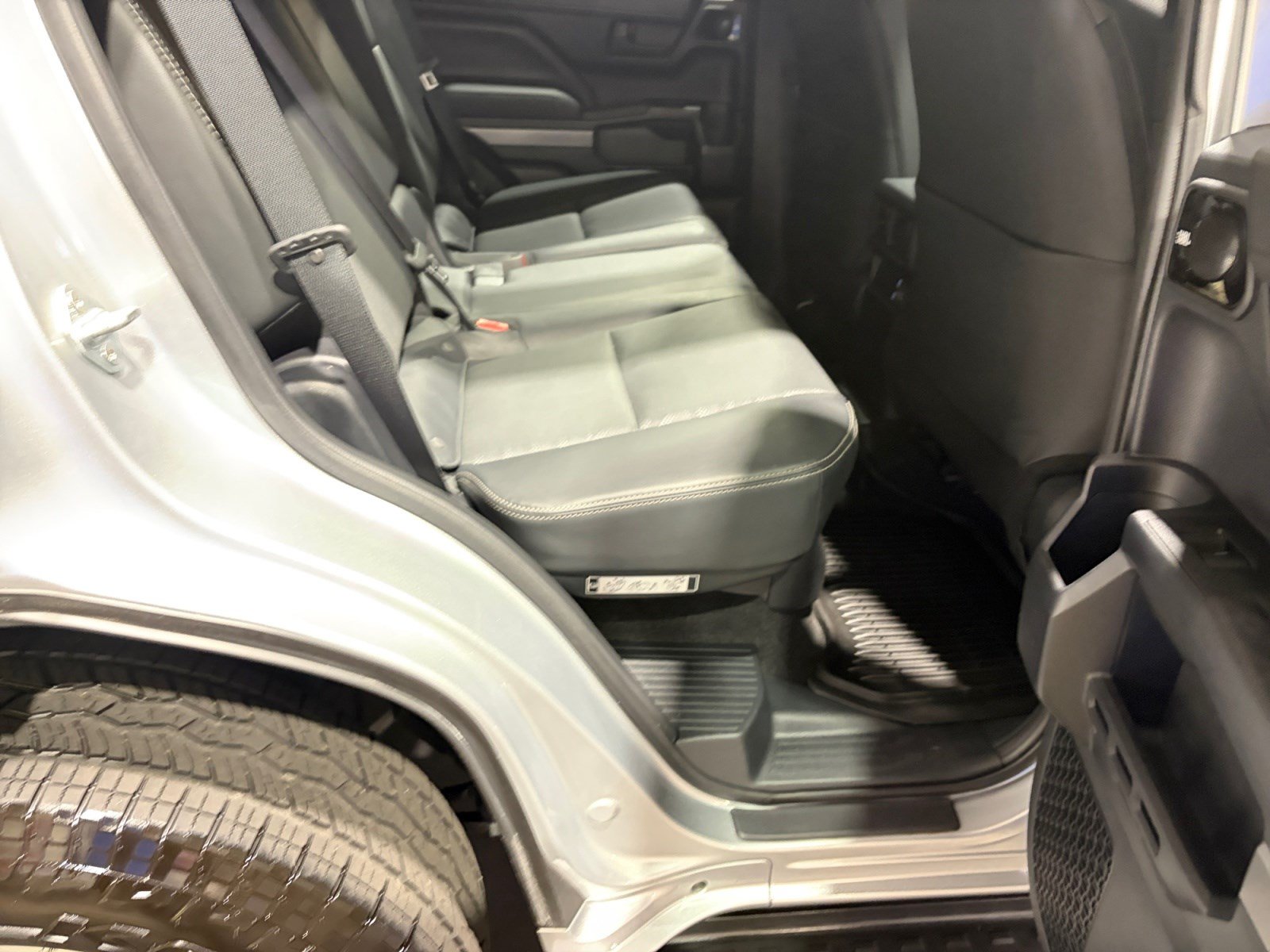 Certified 2025 Toyota 4Runner TRD Off-Road Premium AWD/4WD image 27