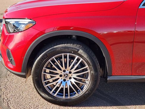 New 2026 Mercedes-Benz GLC 300 4MATIC image 9