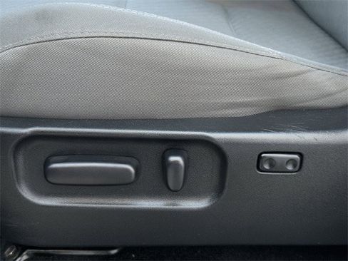 Used 2022 Toyota Tacoma SR5 image 25