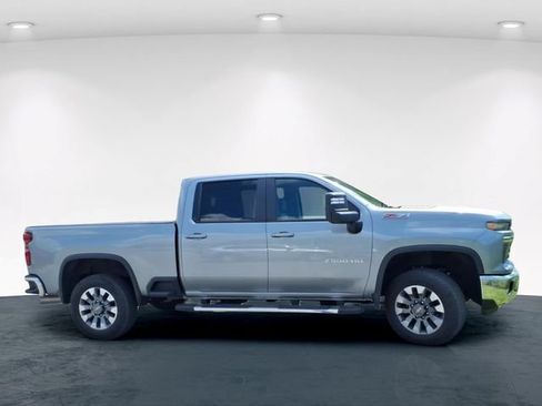 Used 2024 Chevrolet Silverado 2500 LT w/ All Star Edition AWD/4WD image 10