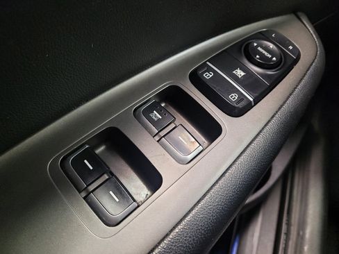 Used 2020 Kia Optima LX image 27