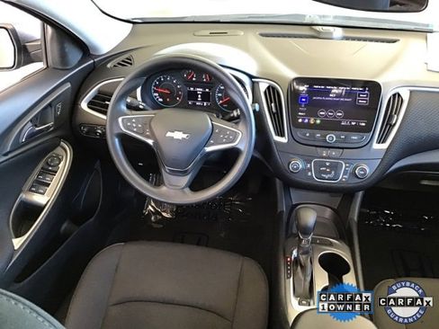 Used 2023 Chevrolet Malibu LS image 35