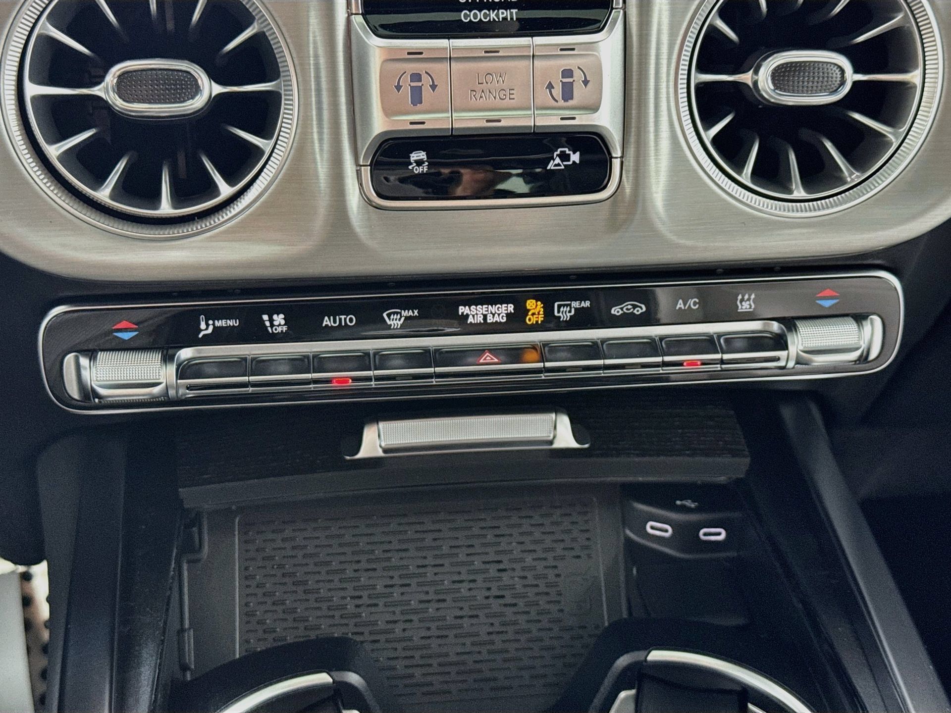 New 2027 Mercedes-Benz G 580 e image 17