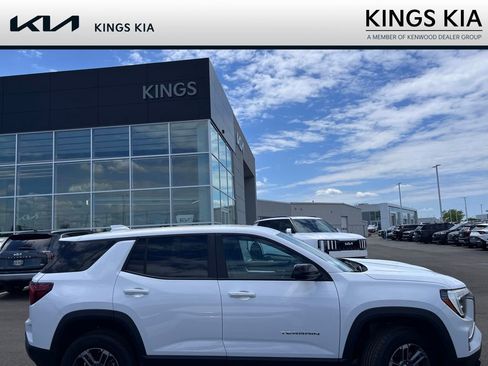 Used 2026 GMC Terrain Elevation w/ LPO, Floor Liner Package FWD image 1