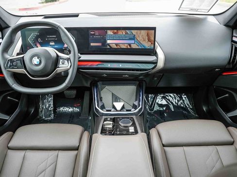 Used 2025 BMW X3 xDrive30i w/ Premium Package AWD/4WD image 12