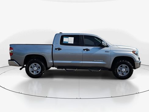 Used 2020 Toyota Tundra SR5 w/ SR5 Leather Package AWD/4WD image 5