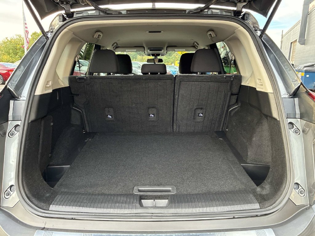 Certified 2023 Nissan Rogue SV AWD/4WD image 13