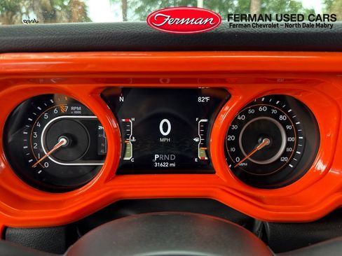 Used 2024 Jeep Gladiator Sport AWD/4WD image 8