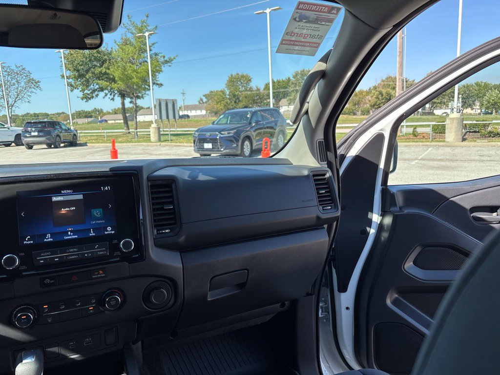 Used 2024 Nissan Frontier S RWD image 20
