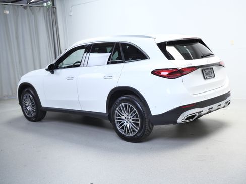 Certified 2026 Mercedes-Benz GLC 300 4MATIC image 11